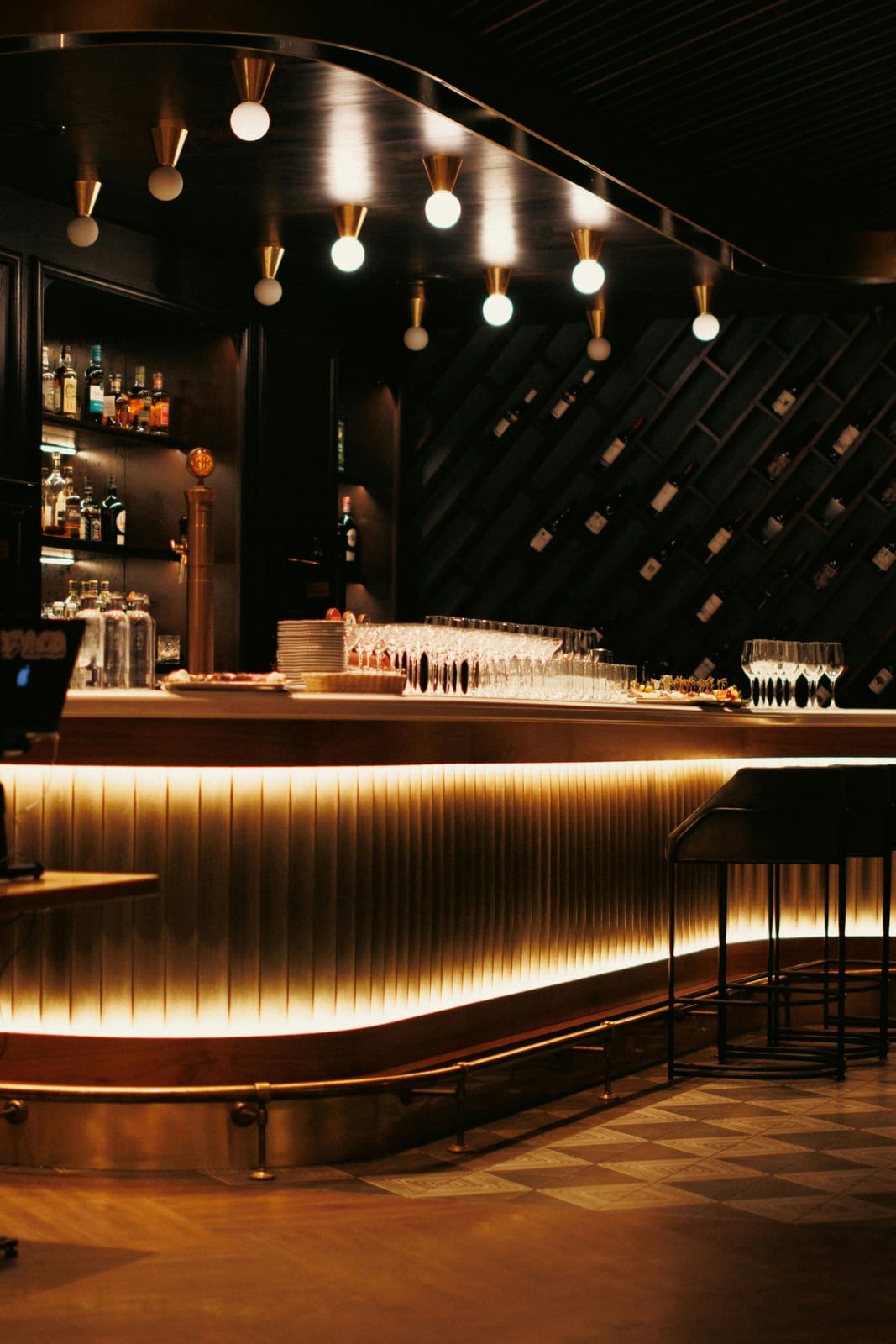 Greenpoint Social - Bar area